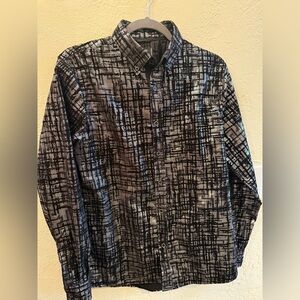 Fried Denim Men’s Sz M  Black and Silver Patterned Long Sleeved Button-Up Shirt